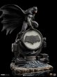 画像1:  Iron Studios  Batman on Batsignal Deluxe - Zack Snyder's Justice League  1/10 フィギュア  DCCJLE71522-10 (1)