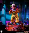 画像1: 予約 Sideshow x PCS  Killer Klowns from Outer Space  ジョーカー(Joker)   56cm  スタチュー  913190  NORMAL Ver (1)