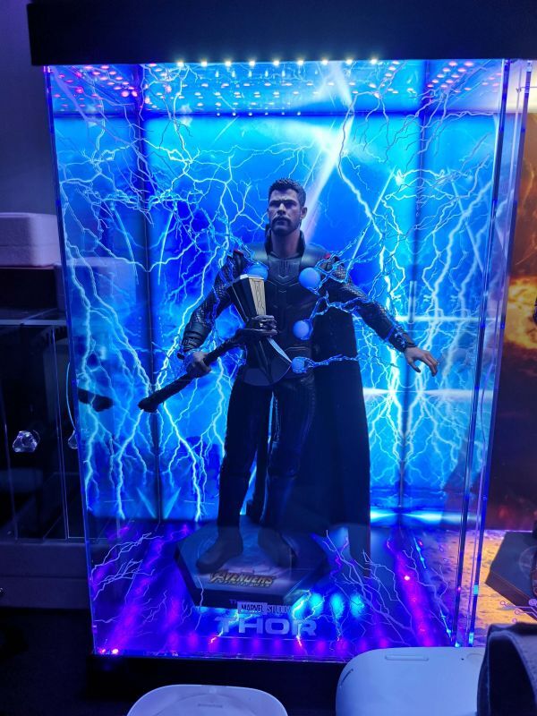フィギュア専門店 -ソダチトイズ / アベンジャーズ 1/6