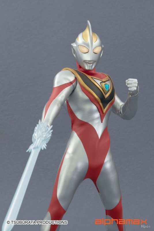 アルファマックス ウルトラマンガイア V2 H=165mm アクションフィギュア